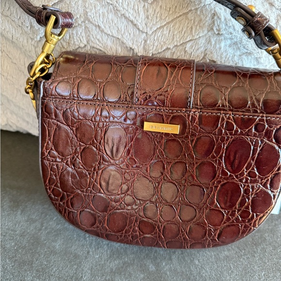 Brahmin Brown Croc-Embossed Leather Bag - Picture 6 of 7
